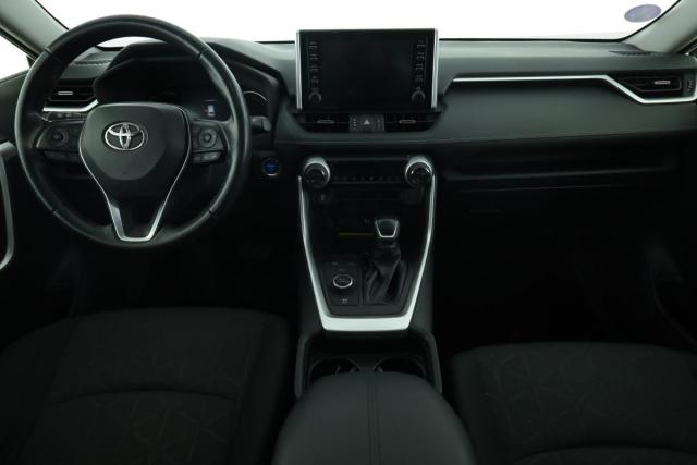 Toyota Rav4 image 7
