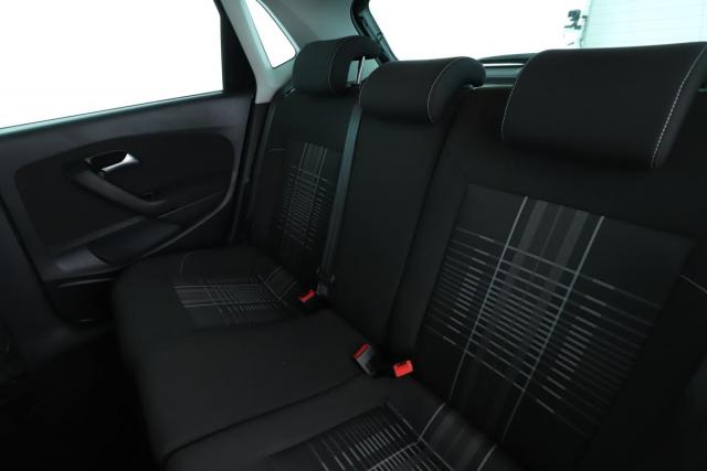 Volkswagen Polo image 8