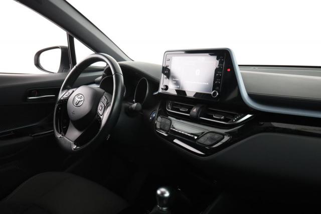Toyota C-Hr image 9