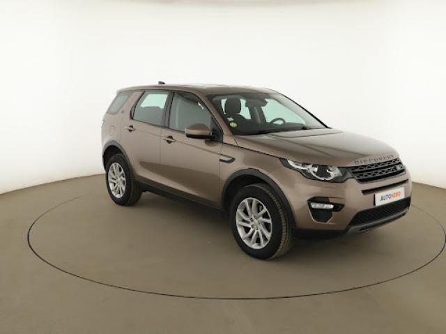 Land Rover Discovery Sport image 2