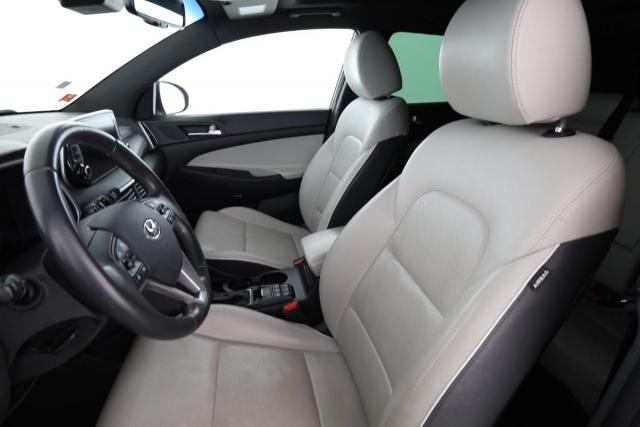 Hyundai Tucson image 6