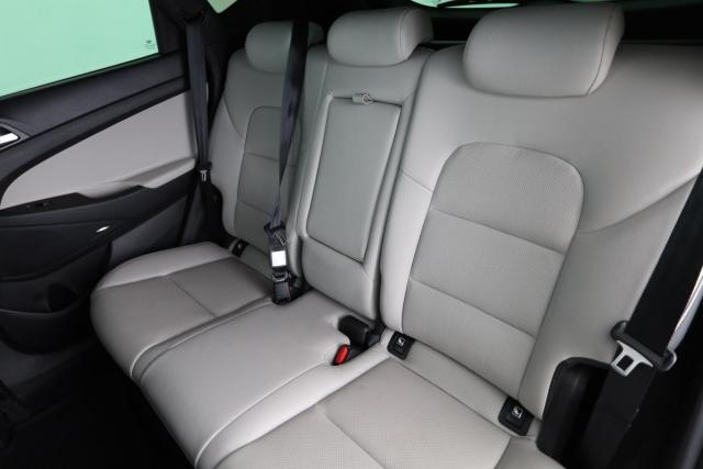 Hyundai Tucson image 5