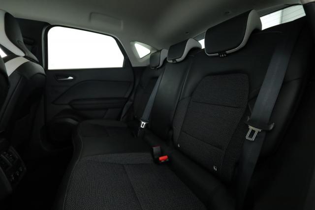Renault Captur image 8