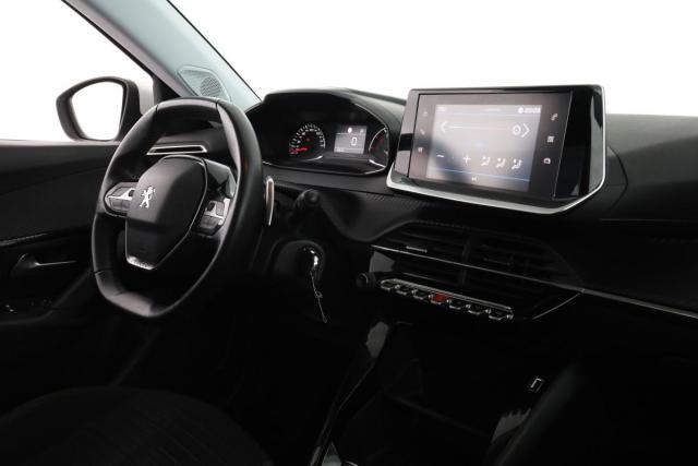 Peugeot 2008 image 6