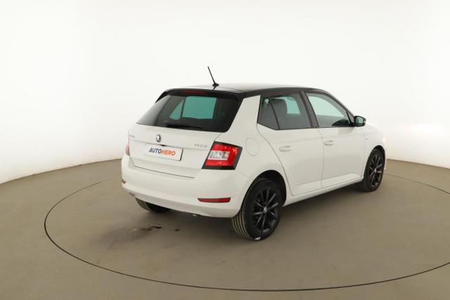 Skoda Fabia image 9