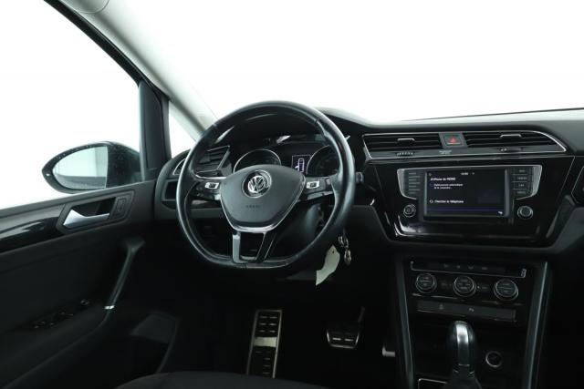 Volkswagen Touran image 9