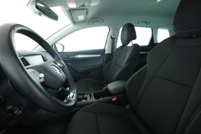 Skoda Karoq image 7