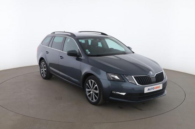 Skoda Octavia image 3