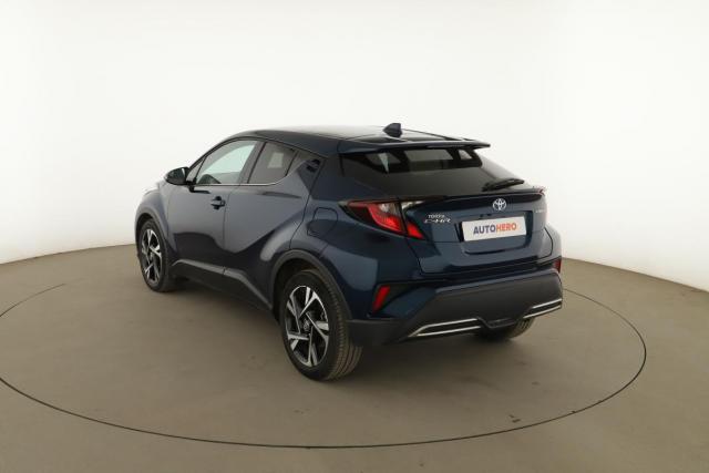 Toyota C-Hr image 3