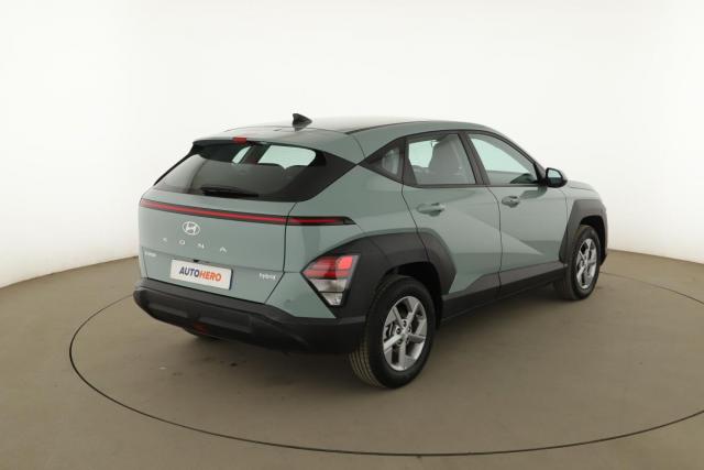 Hyundai Kona image 3