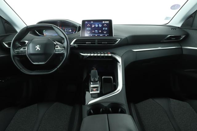 Peugeot 3008 image 6