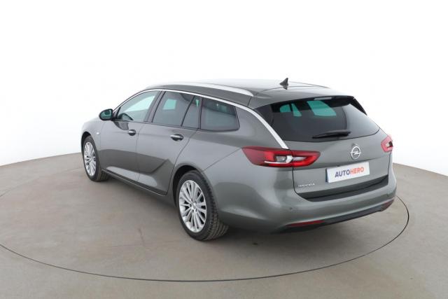 Opel Insignia Sports Tourer image 7