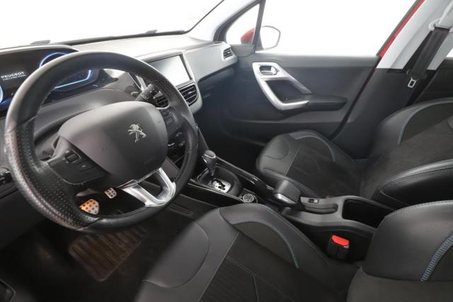 Peugeot 2008 image 8