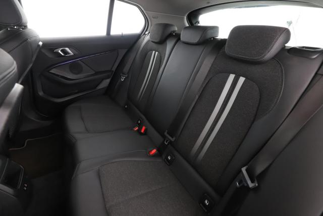 Bmw Série 1 image 3