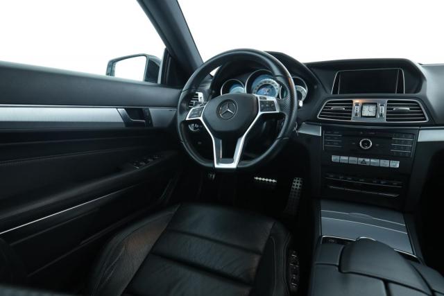Mercedes Benz Classe E Coupe image 4