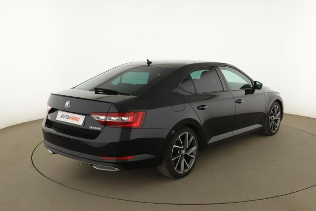 Skoda Superb image 5
