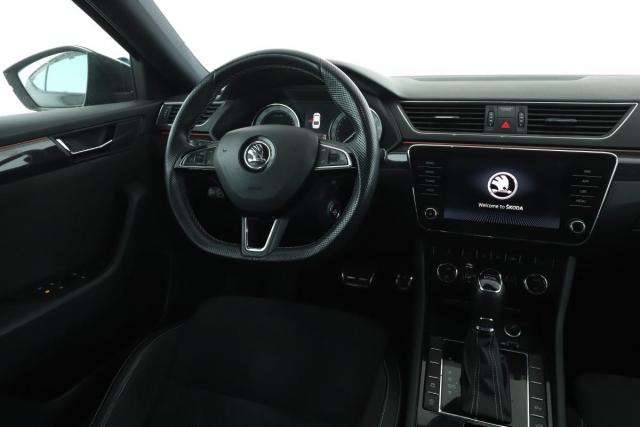 Skoda Superb image 6