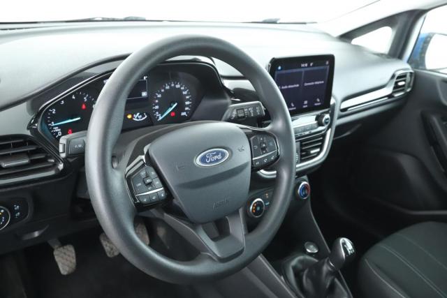 Ford Fiesta image 7