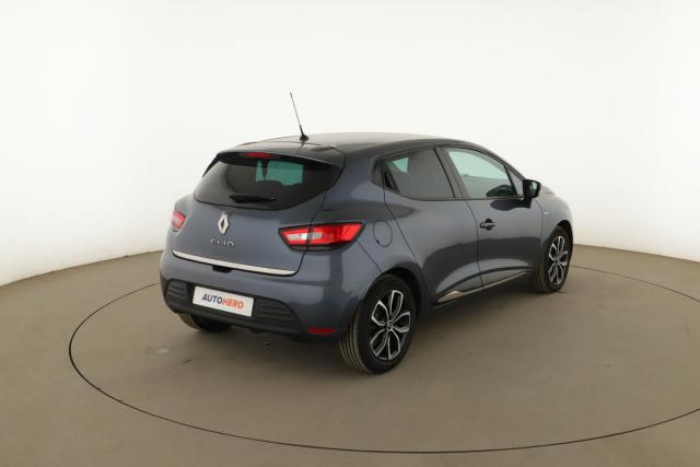 Renault Clio image 2