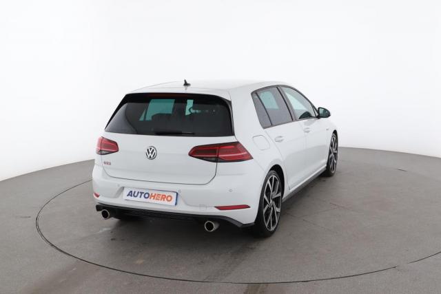 Volkswagen Golf image 3