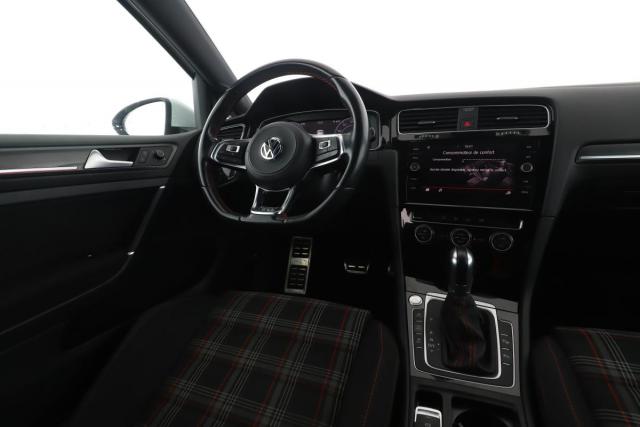 Volkswagen Golf image 1