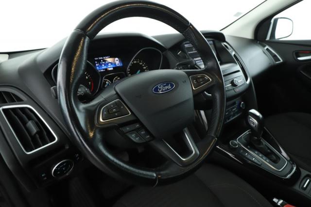 Ford Focus image 2