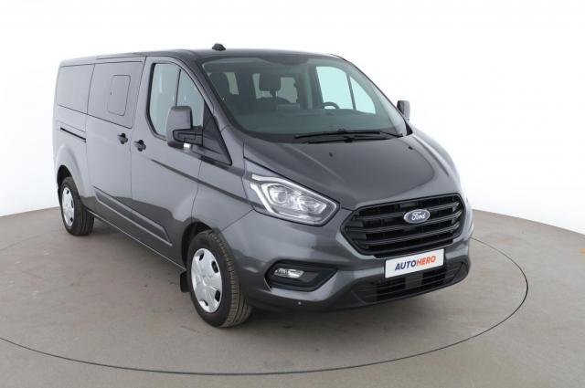 Ford Transit Custom image 9