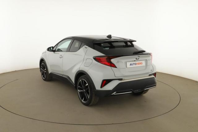Toyota C-Hr image 7