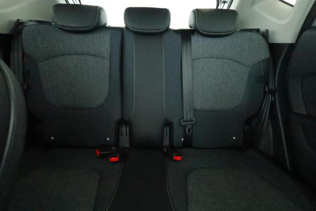 Renault Captur image 9