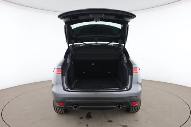 Jaguar F-Pace image 6