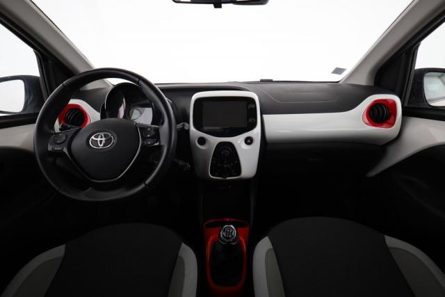 Toyota Aygo image 2