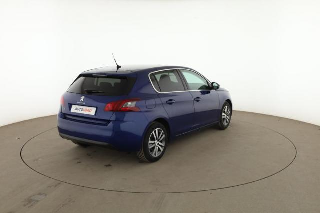 Peugeot 308 image 3