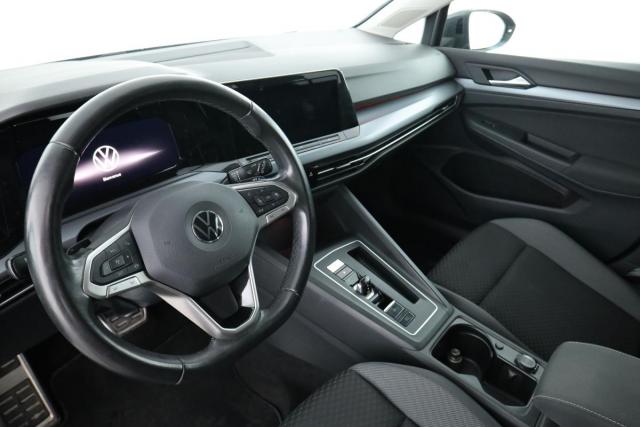 Volkswagen Golf image 6