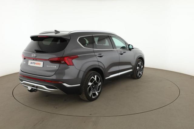 Hyundai Santa Fe image 2