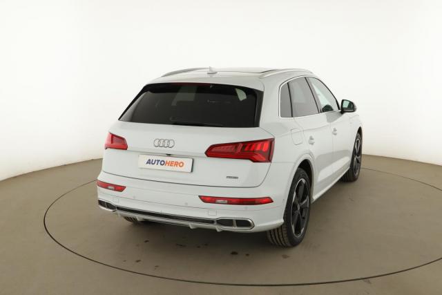 Audi Q5 image 2