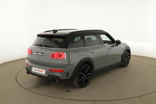 Mini Clubman image 4