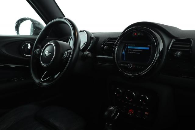 Mini Clubman image 7