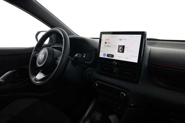 Toyota Yaris image 8