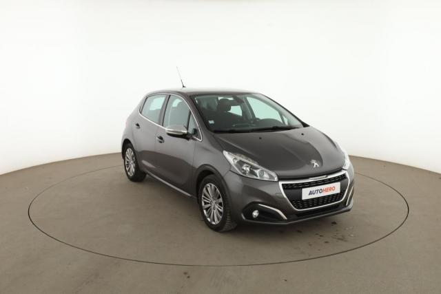 Peugeot 208 image 2