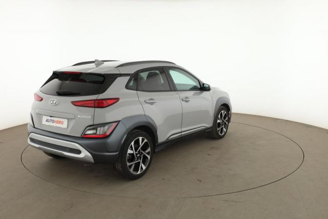 Hyundai Kona image 2