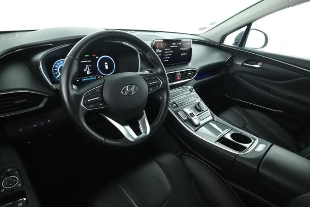 Hyundai Santa Fe image 2