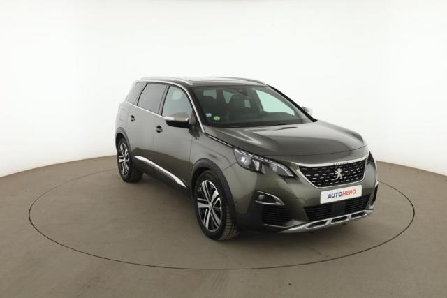 Peugeot 5008 image 9