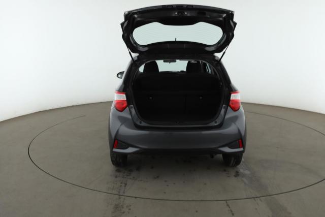 Toyota Yaris image 3