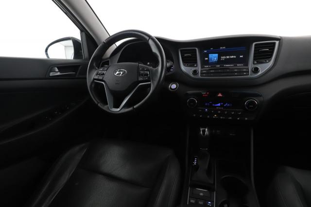 Hyundai Tucson image 3