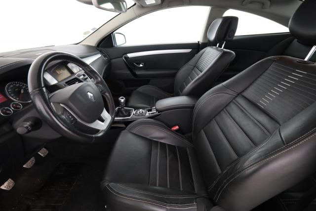 Renault Laguna Coupé image 8