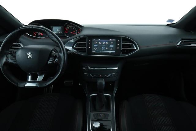 Peugeot 308 image 6
