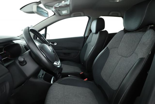 Renault Captur image 9