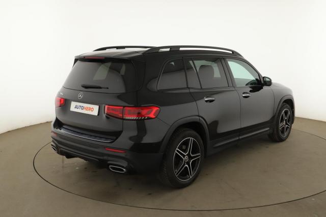 Mercedes Benz Glb image 2