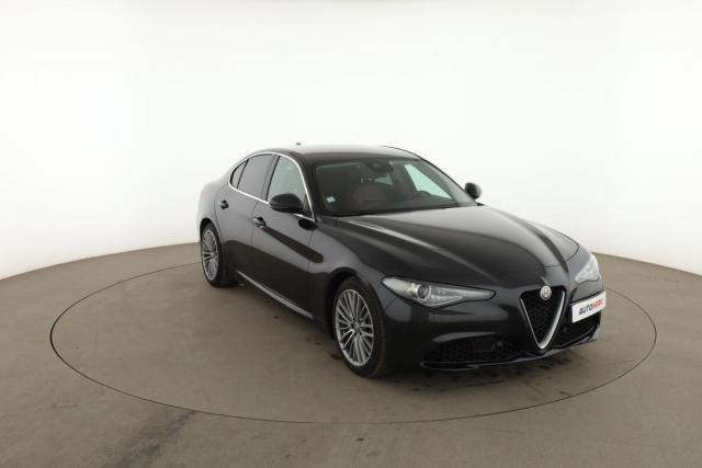 Alfa Romeo Giulia image 9