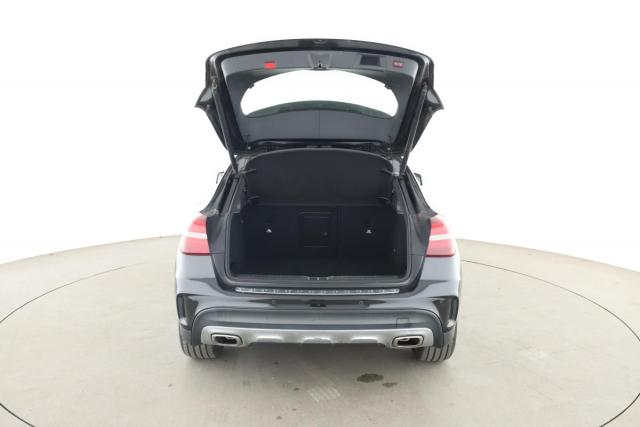 Mercedes Benz Gla image 7